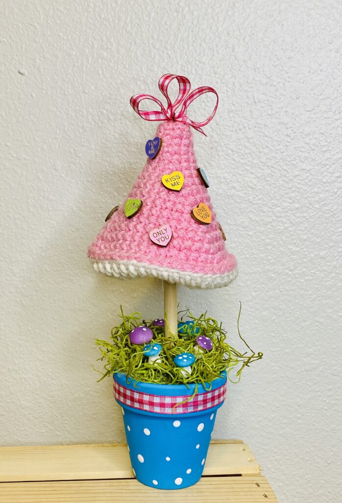 crocheted mushroom topiary free pattern
