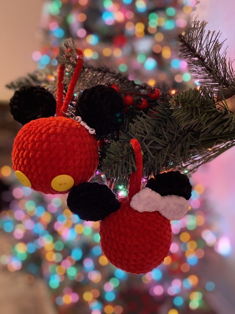Christmas ornament crochet pattern